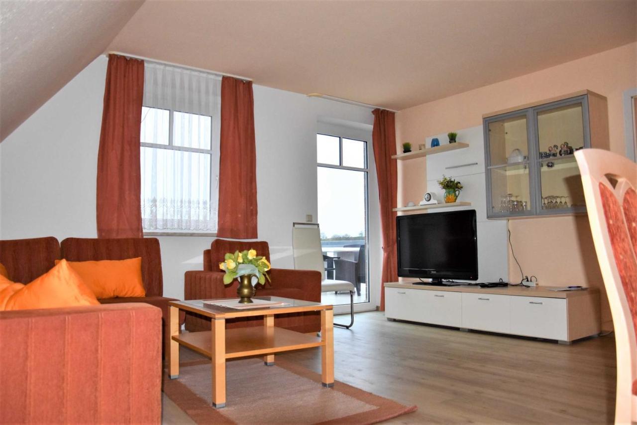 Ferienhaus Bannemin Apartment Luaran gambar