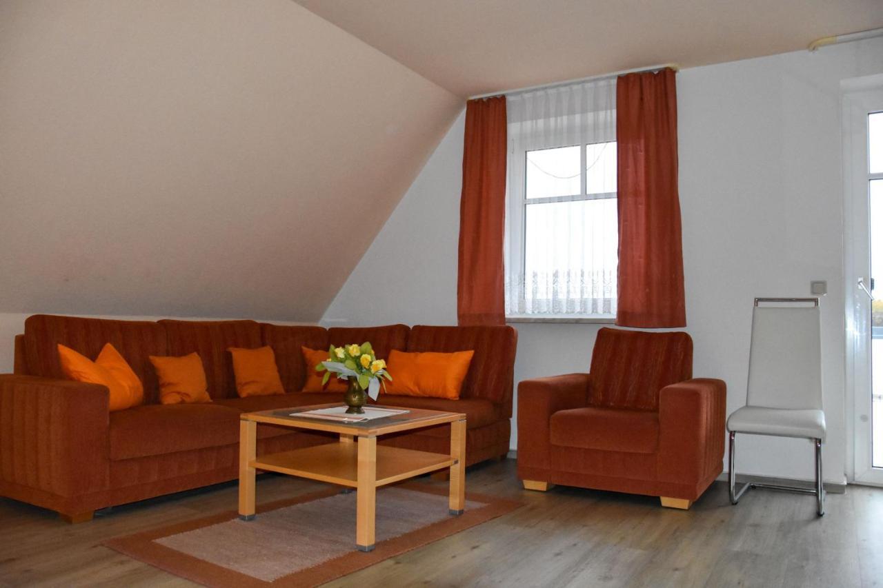Ferienhaus Bannemin Apartment Luaran gambar
